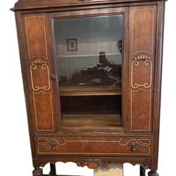 Early 20th Century Walnut China Cabinet