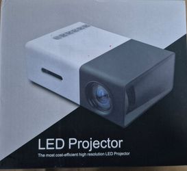 Mini LED Projector in Box