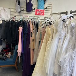 Prom, Wedding Dressers And Formal Dressers.