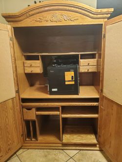Oak shelf cabinet desk