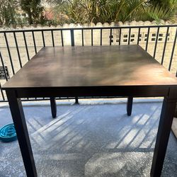 Dining Table With 4 Matching Chairs