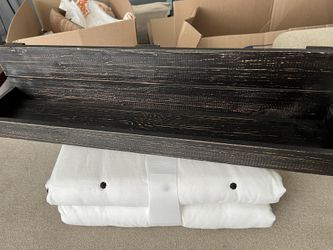 Brand New Gorgeous Shelf For The Wall. You Can Put Pictures On It Or Just decor