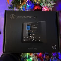 BRAND NEW MEDIA MASTER 50 BOAT STEREO