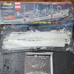 Vtg 1995 Revell U.S. Navy Hospital Ship "Haven" Model #H-320-169 