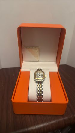WOMEN’S WATCH BRAND NEW
