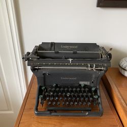 Underwood type Writer