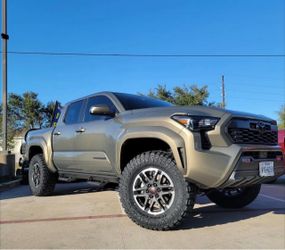 Set De Gomas 35x12.50R18 MT And 2.5 Leveling Kit , Toyota Tacoma