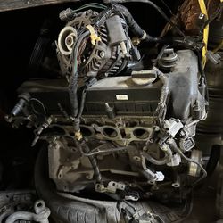 2.3 Liter 4 Cylinder Engine