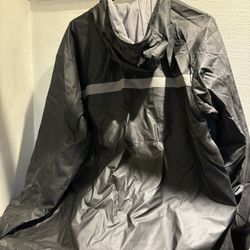 Men’s Jacket- Waterproof (M)size