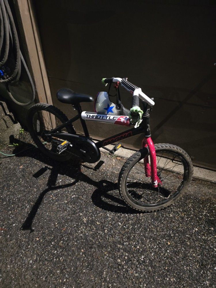 FREE- Dynacraft Magna Kids Bike Boys 20 Inch Wheels in Black