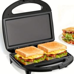 Non Sticky Sandwich Maker For 2 Slices 750 Watt