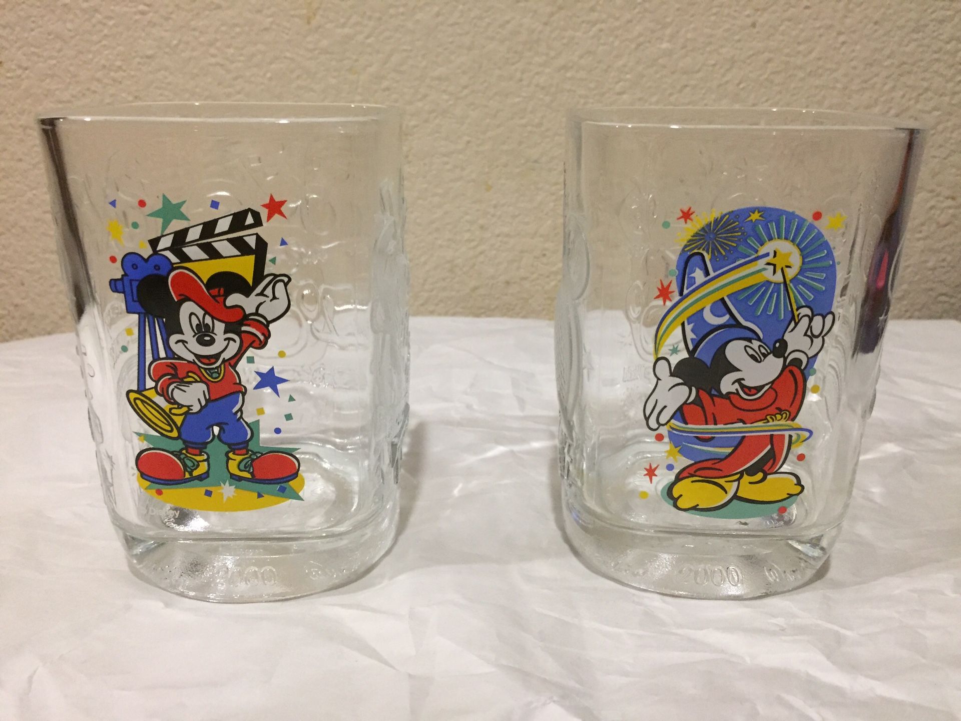 2 Collectible Millennium 2000 Mickey Walt Disney World Glass Cups