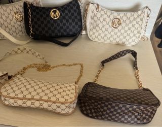 Women handbags