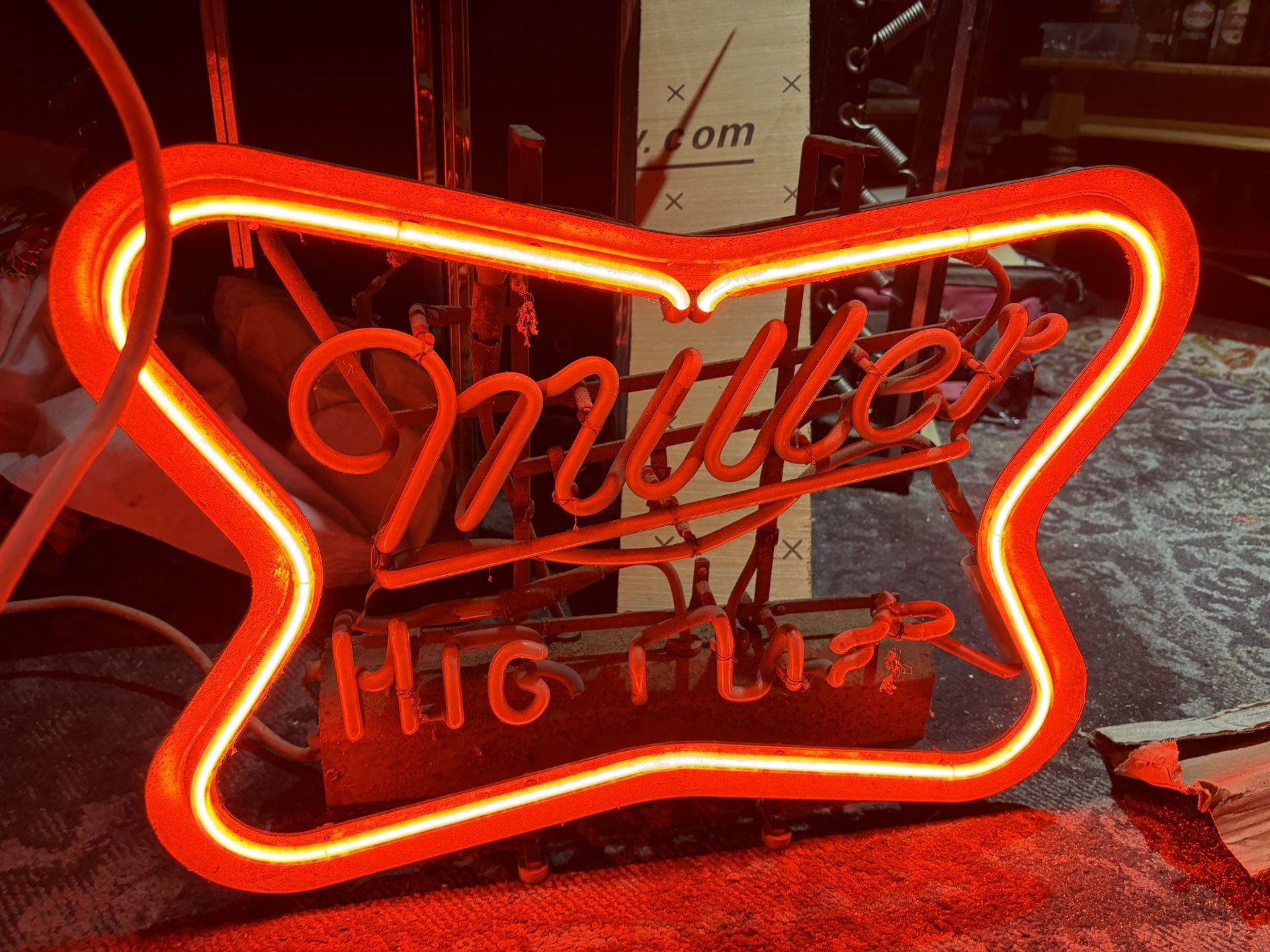Vintage 1970s miller high life beer flashing motion moving neon