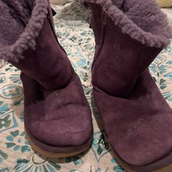 Uggs Boots Purple Size 2 $15