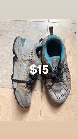Columbia Women's Vitesse hiking shoes