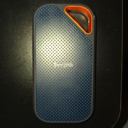 SANDISK 4TB Extreme PRO Portable SSD