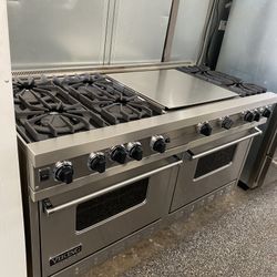 Viking Professional 60” Gas Range 