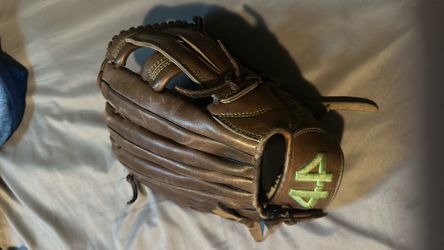 44 glove