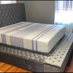 Brand New/ Gray Velvet Queen Storage Platform Bed Frame Cama// King Size Available,  Mattress Sold Separately 