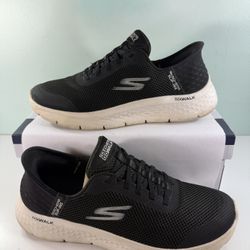 Men's SKECHERS Go Walk Flex Hands Free Black Slip-ins Sneakers - size 9.5