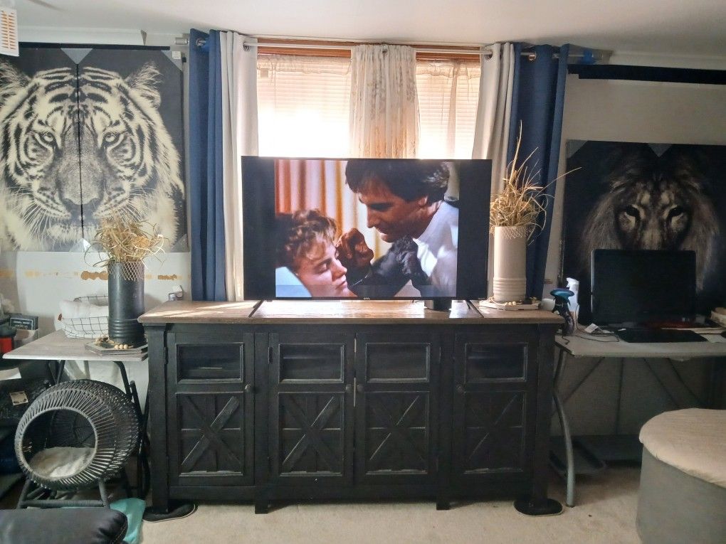 Entertainment Center