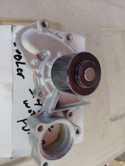 2003 Toyota Tacoma 3.4 water pump (without oil cooler)