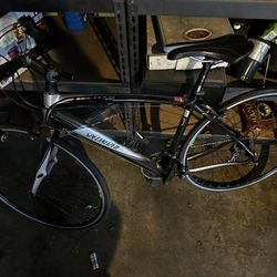 Specialized Bike  Secteru Sport Size 54 