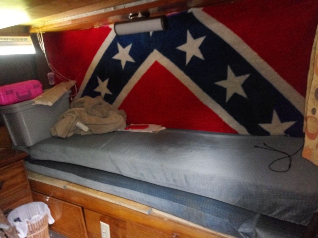 16 ft older camper for Sale in Asheboro, NC OfferUp