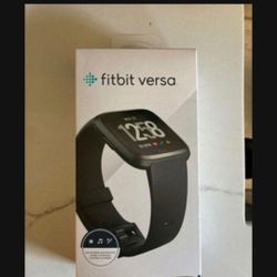 Fitbit Versa Smartwatch Black (2)