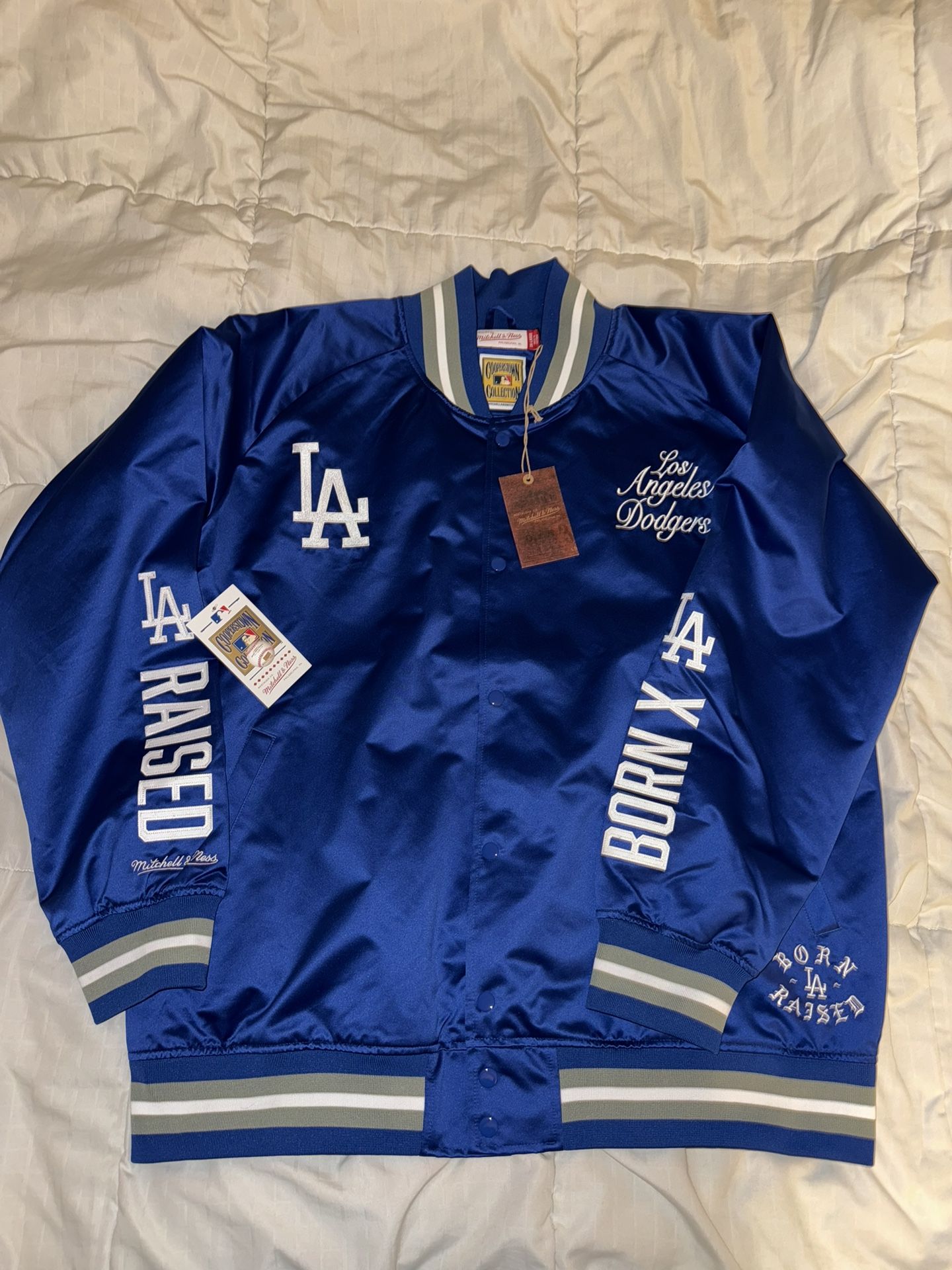 Born X Raised Dodgers Mitchell & Ness Pueblo Satin Jacket XXXL
