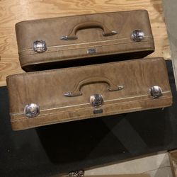 Vintage Amelia Earhart luggage 