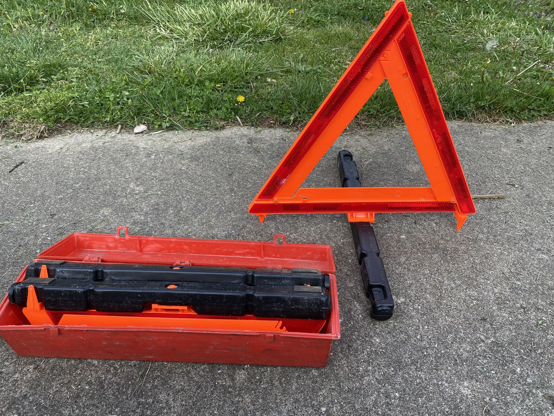 Road Hazard Triangles