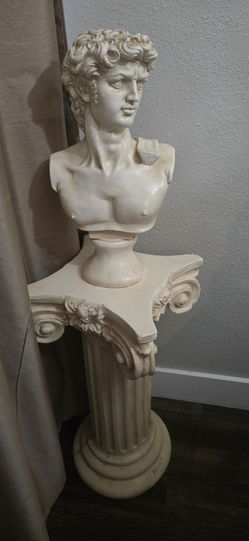Statue