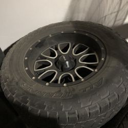 5 18” Helo Wheels Nitto Terra 