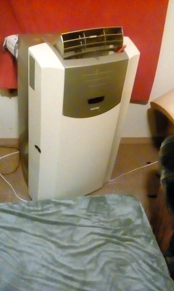 Toyotomi portable air conditioner for Sale in Cle Elum, WA OfferUp