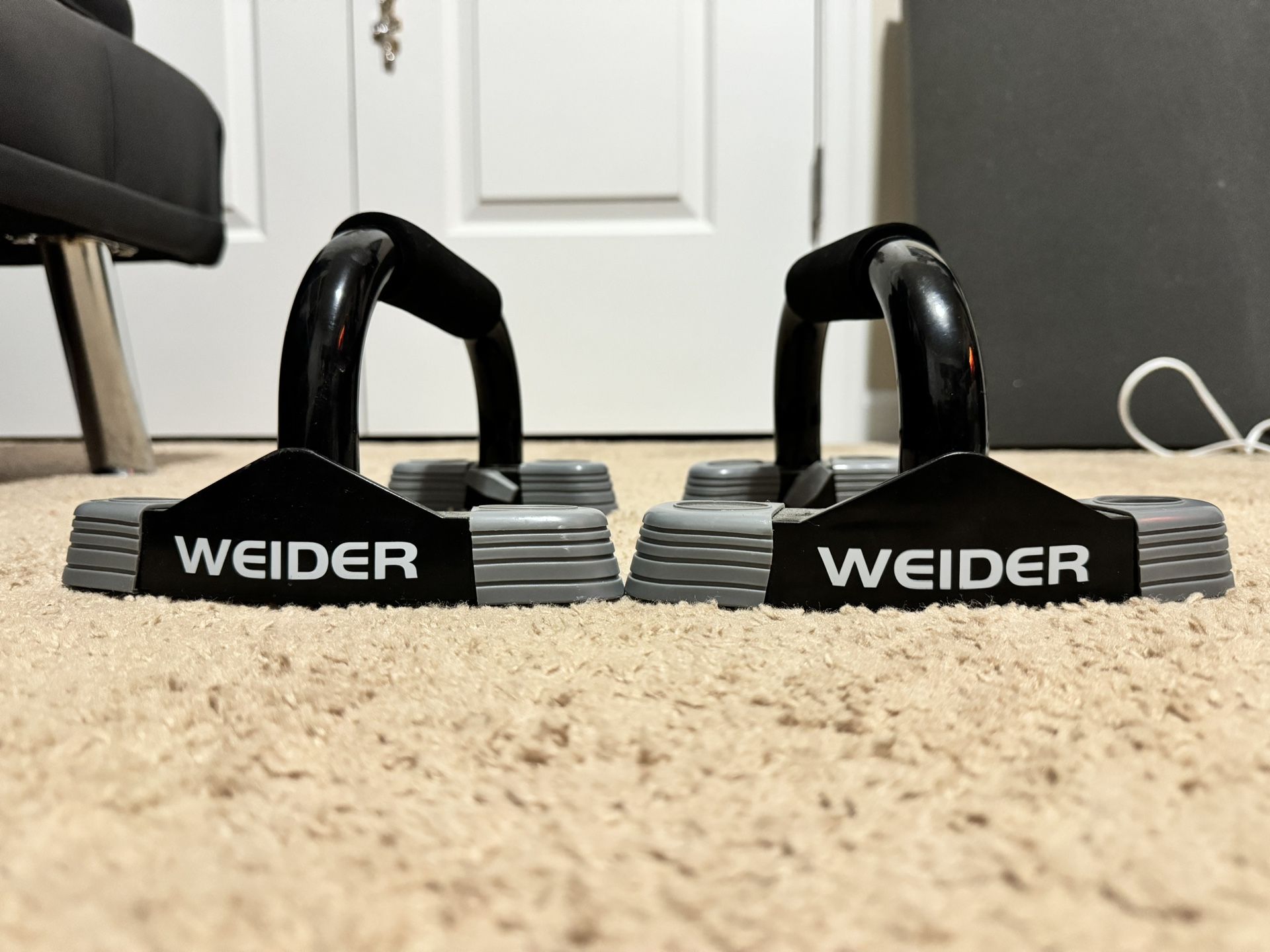 Weider Push-Up Hand Bars Set of Two Padded Grips Black Workout Fitness Exercise