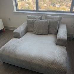 Moving Sale – Furniture, Desk, Rug, Mirror