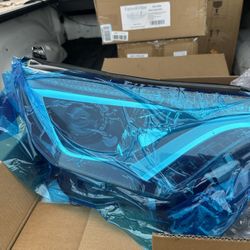 Headlight Set Replacement for Toyota Rav4 2016 2017 2018