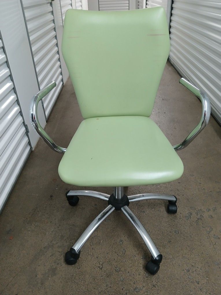 2 LIME GREEN CHAIRS