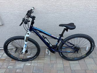 2020 Diamondback MT Bike