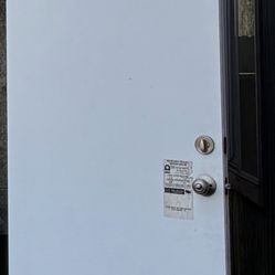 Vendo Madera Puertas Y Una Ventana 