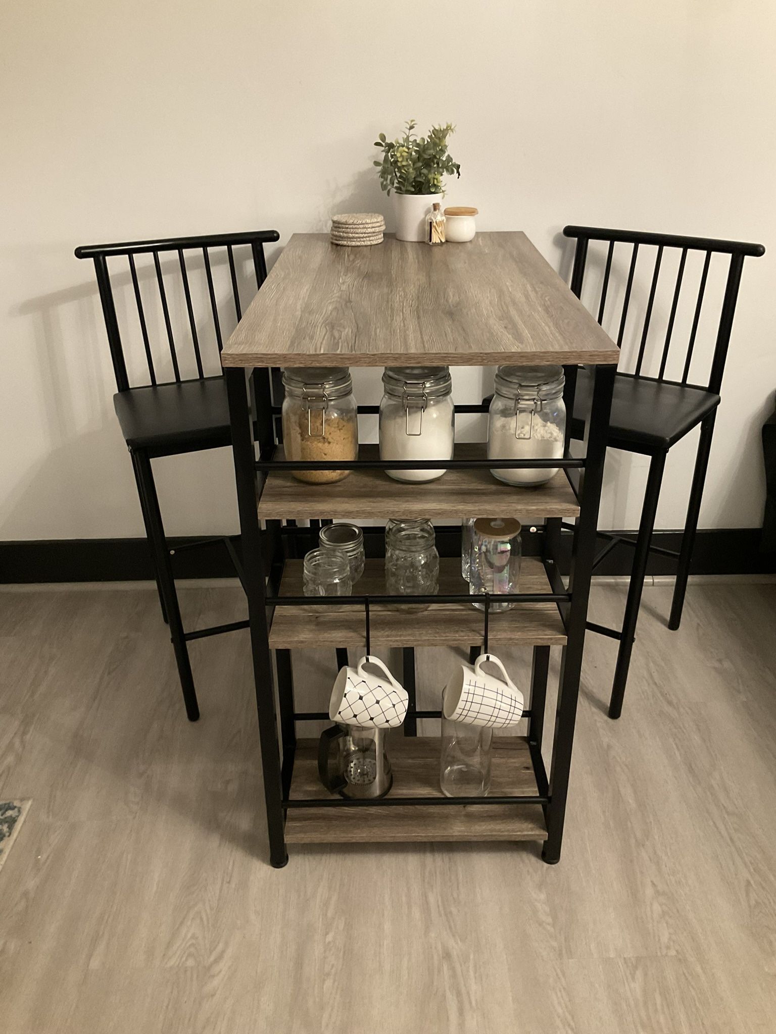 **pending sale** Dining Counter + Chairs