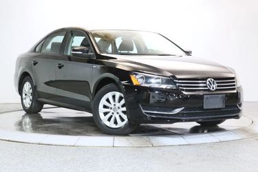2015 Volkswagen Passat - Wolfsburg Edition
