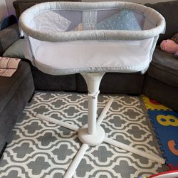 Halo BassiNest Swivel Sleeper