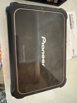 Pioneer amp