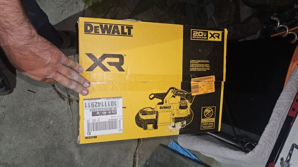DEWALT Bandsaw 20v Xr