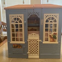 Barbie Cottage House