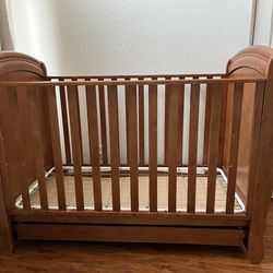 BELLINI Baby Crib
