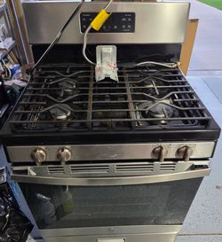 GE Stove